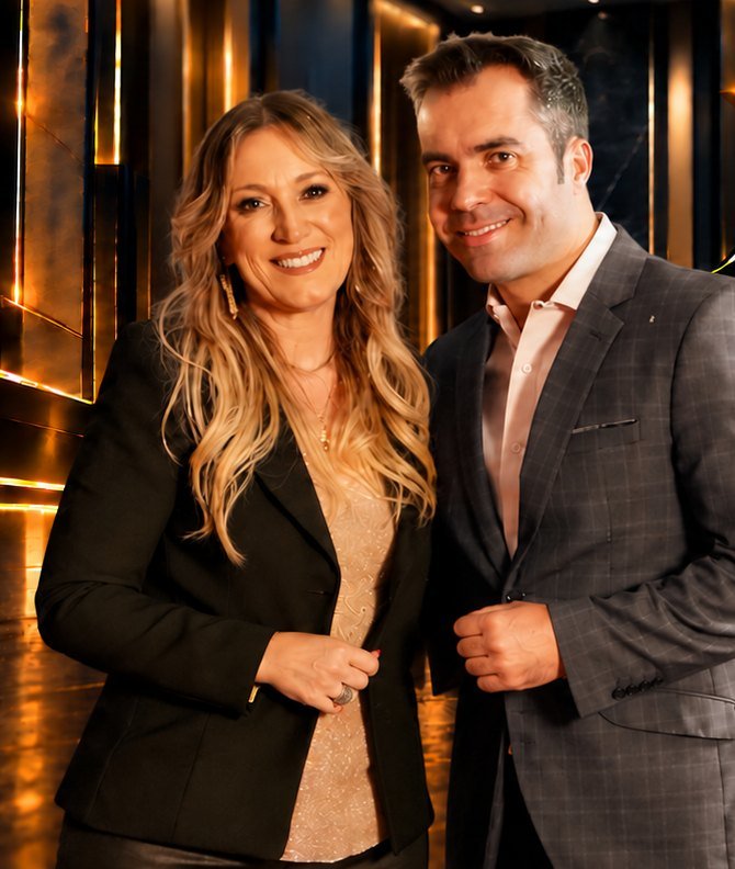 Tânia Zambon e Michael Lopes D'Ávila, anfitriões do Elite Empresarial